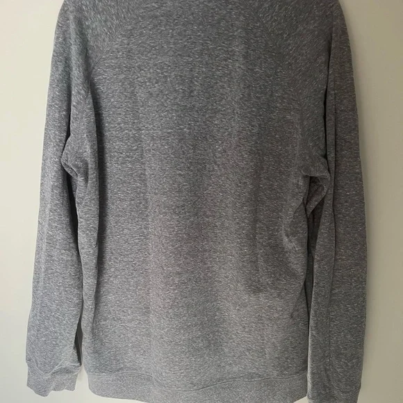 Peloton Heather Grey Long Sleeve Crewneck Sweater With Logo Size Large - Picture 3 of 4